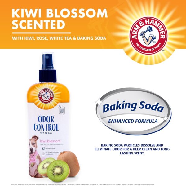 Arm & Hammer for Pets Super Deodorizing Dog Spray with Baking Soda for Odor Control, Freshens Coat Between Baths, pH Balanced Formula for Dogs, 8 Fl Oz